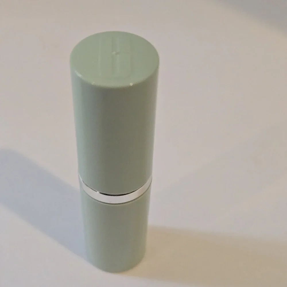 Clinique Different Lipstick‎ Green Tube Raspberry Glace New USA Made